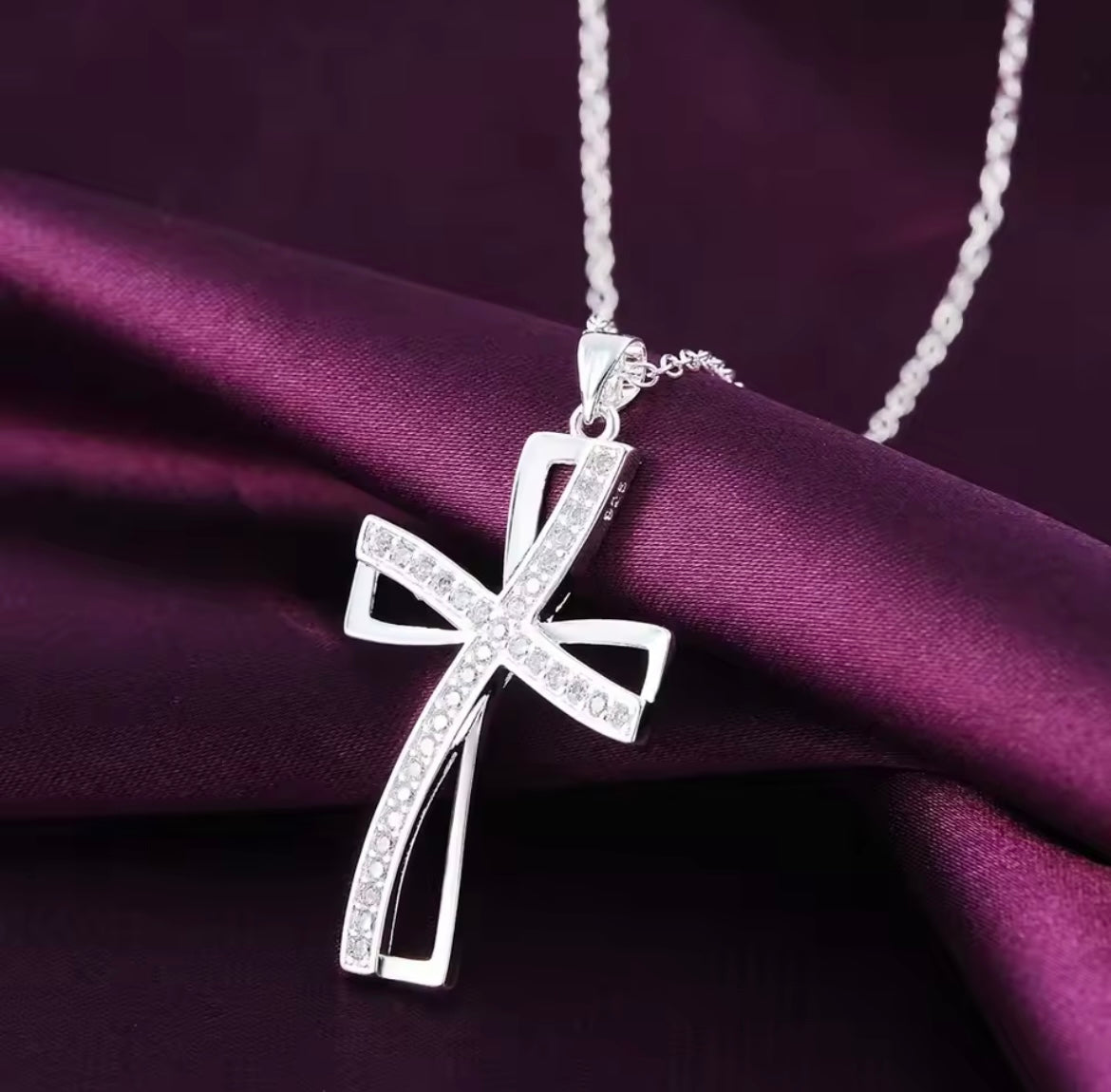 925 Sterling silver Cyrstal Cross Pendant
