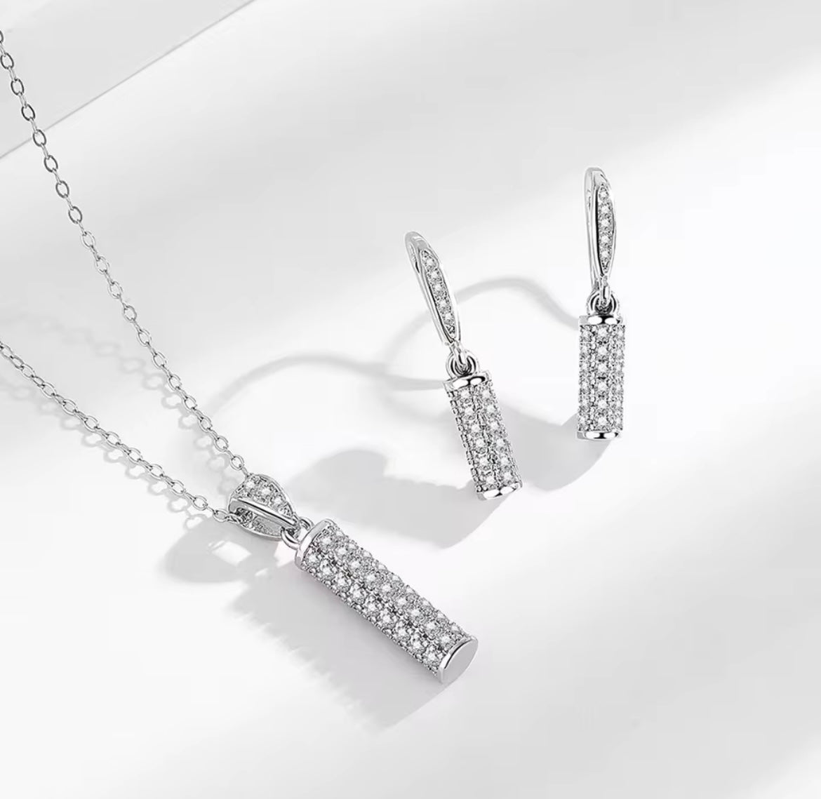 925 Sterling Silver Cylindrical Necklace And Earrings Set