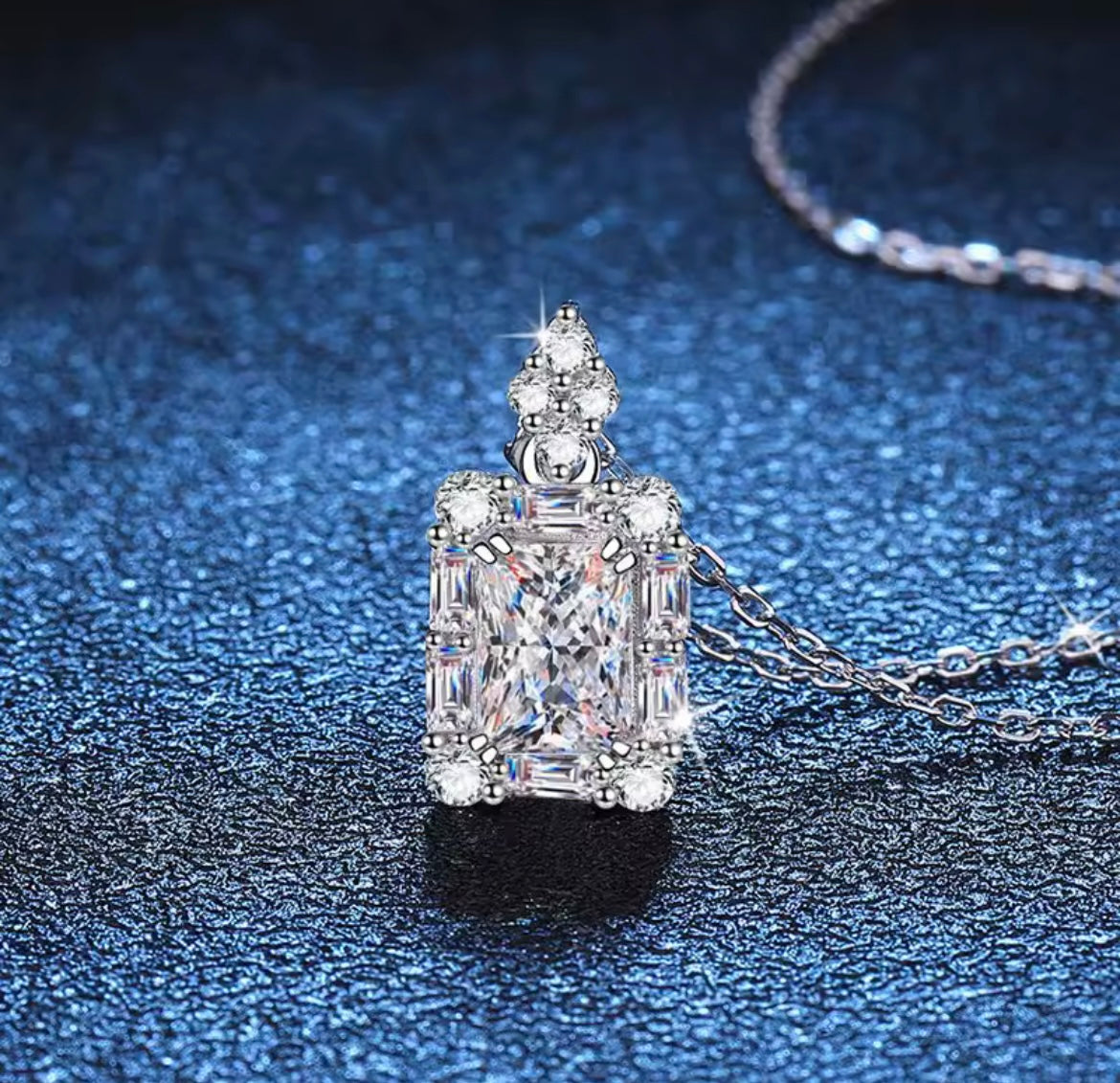 925 Sterling silver Emerald necklace