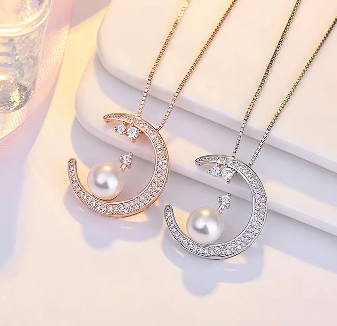 925 Sterling silver pearl moon pendant