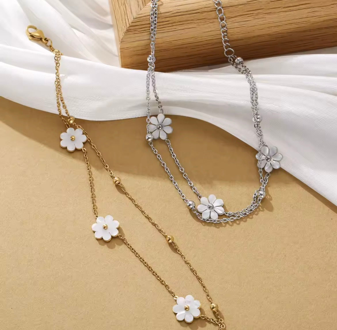 Daisy Flower Beaded layer Stainless Steel Anklet