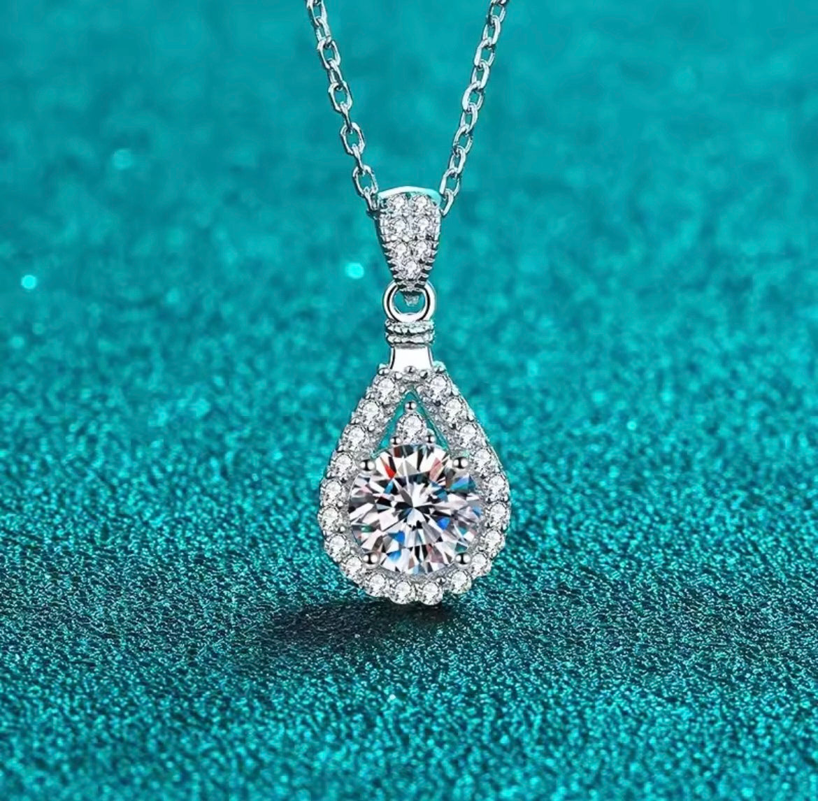 1CT Moissanite Tear drop necklace