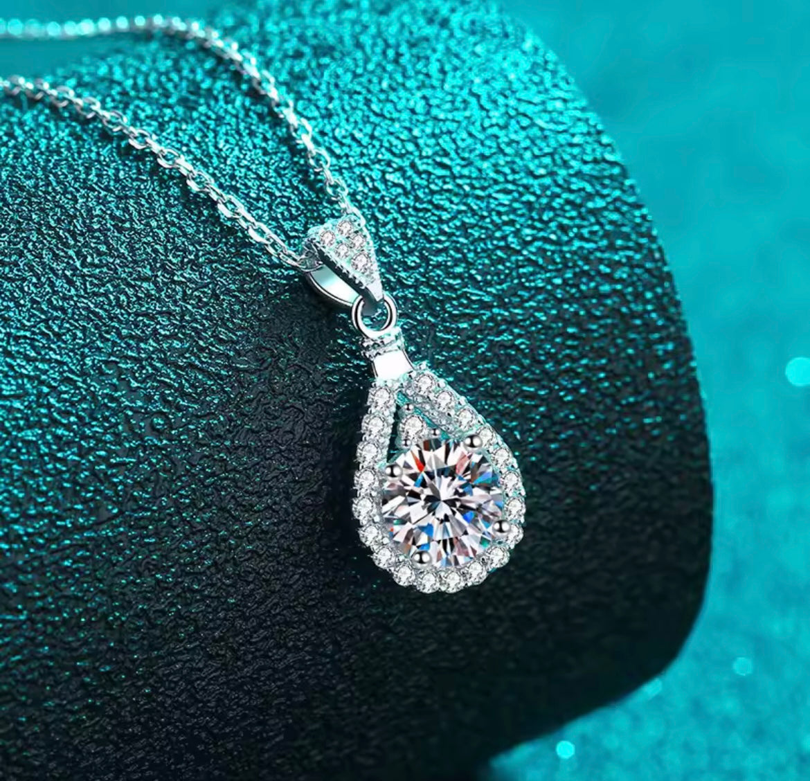 1CT Moissanite Tear drop necklace