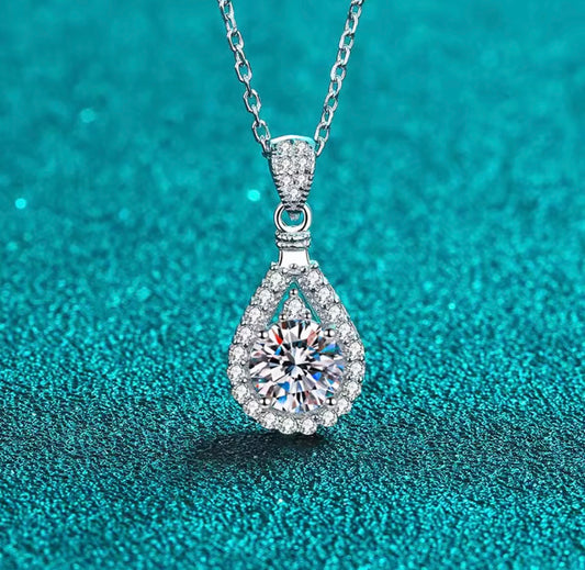 1CT Moissanite Tear drop necklace