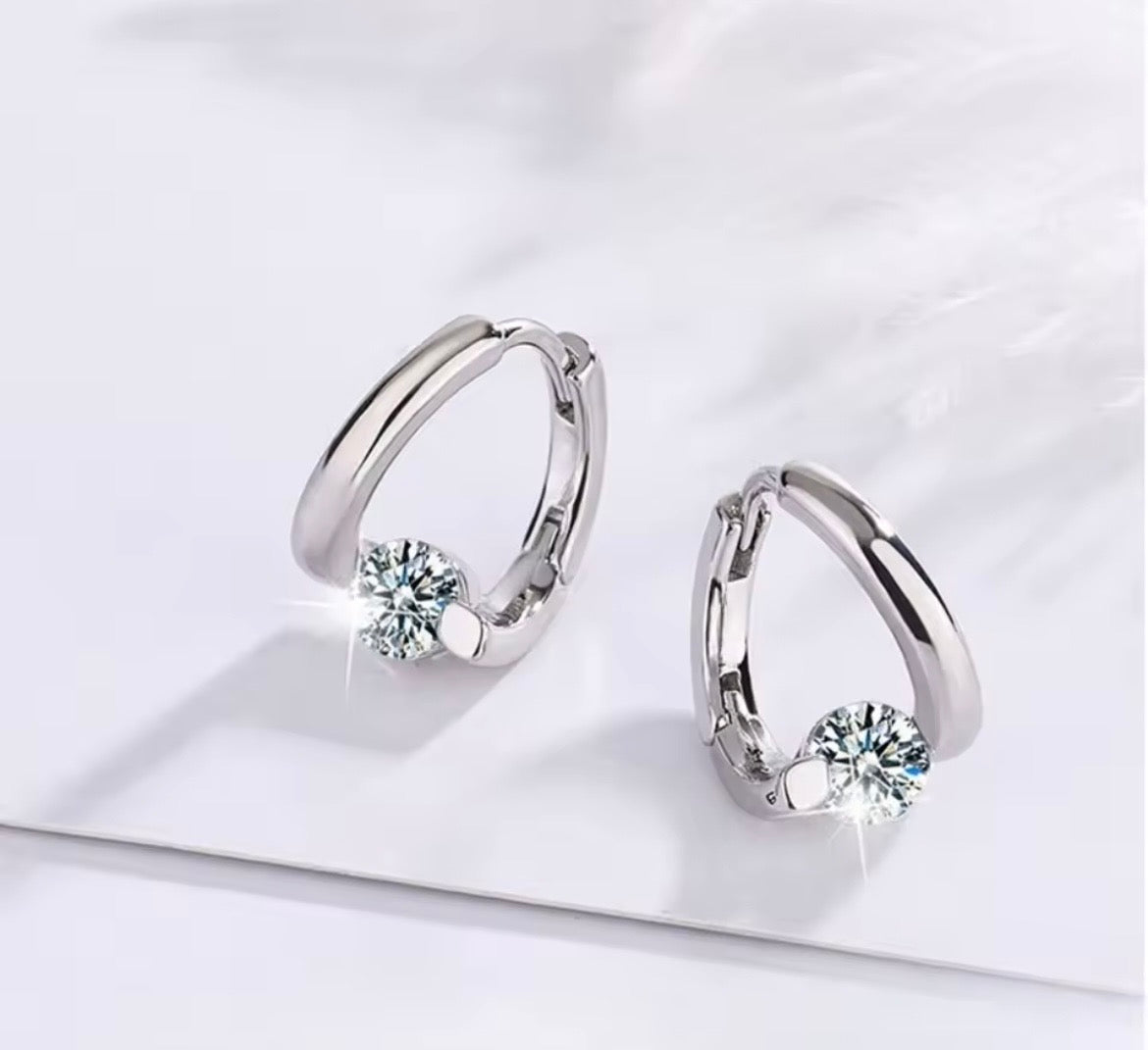 925 Sterling Silver Round Zircon Huggie hoops