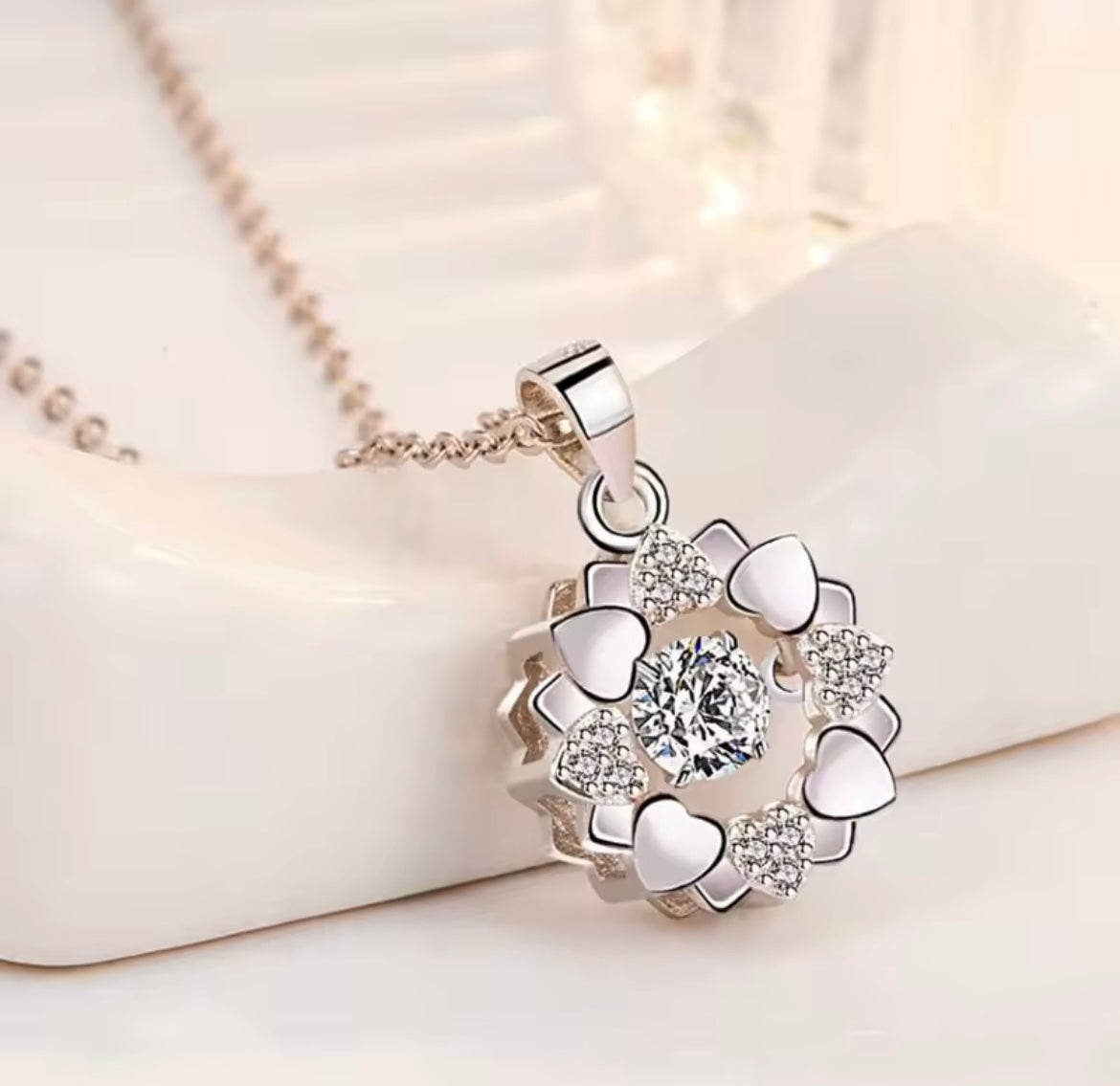 925 Sterling Silver beating heart flower Necklace