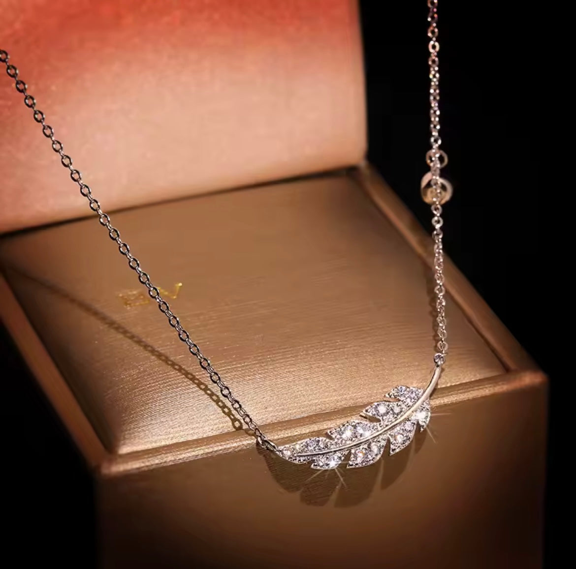 925 Sterling silver Feather Leaf pendant