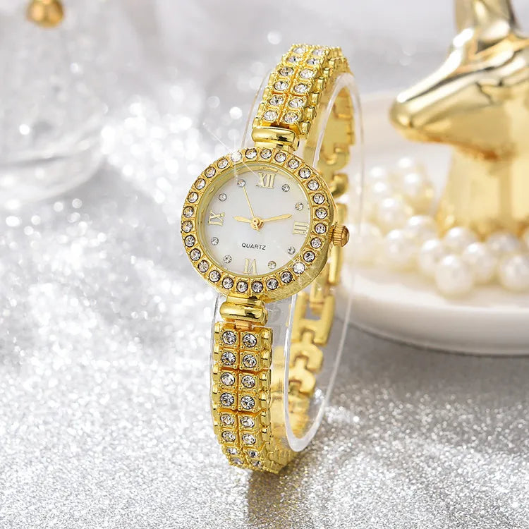 Elegant Geometric Horseshoe Buckle Quartz Women's Watches