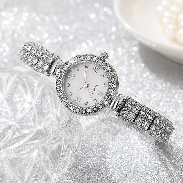 Elegant Geometric Horseshoe Buckle Quartz Women's Watches