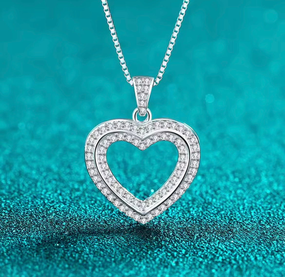 925 Sterling silver heart Moissanite pendant