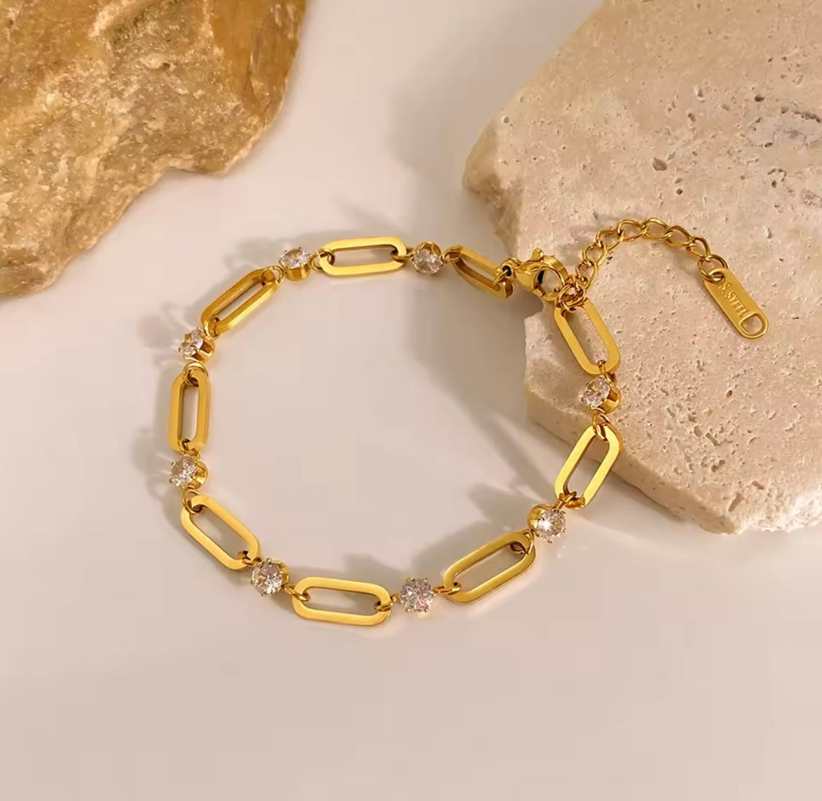 Stainless steel geometric bracelet