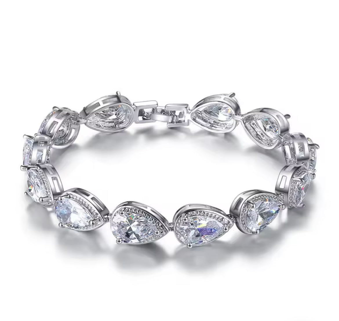 Water Drop Pear Shaped Zircon Bracelet