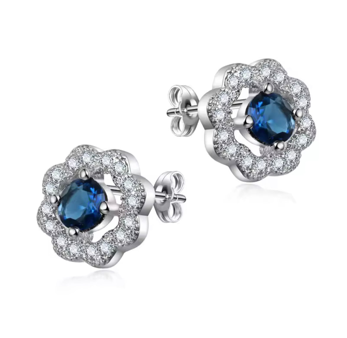 925 Sterling Silver flower stud earrings