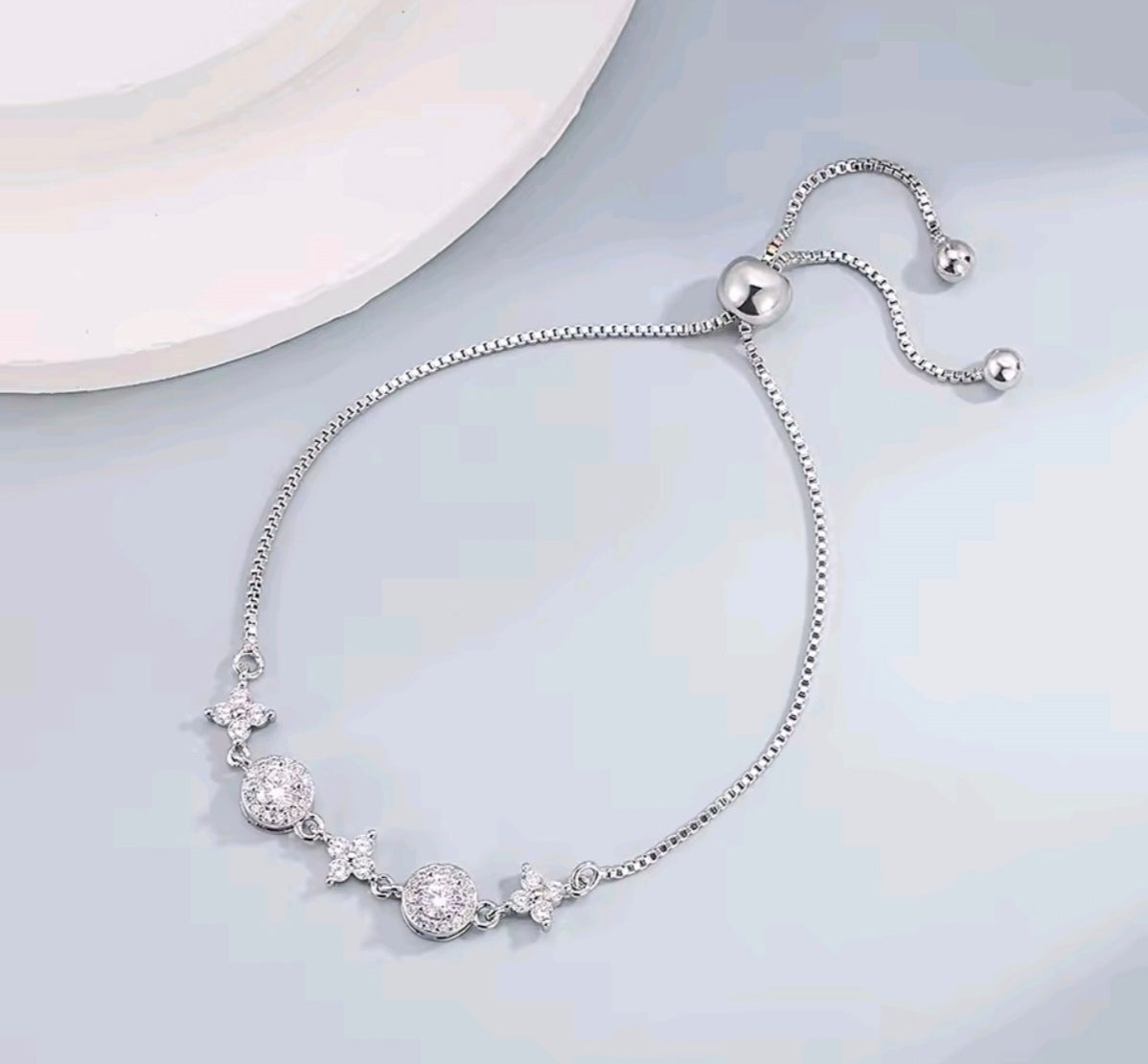 925 sterling silver round & leaf bracelet