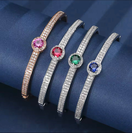 Luxury Vintage Bangle