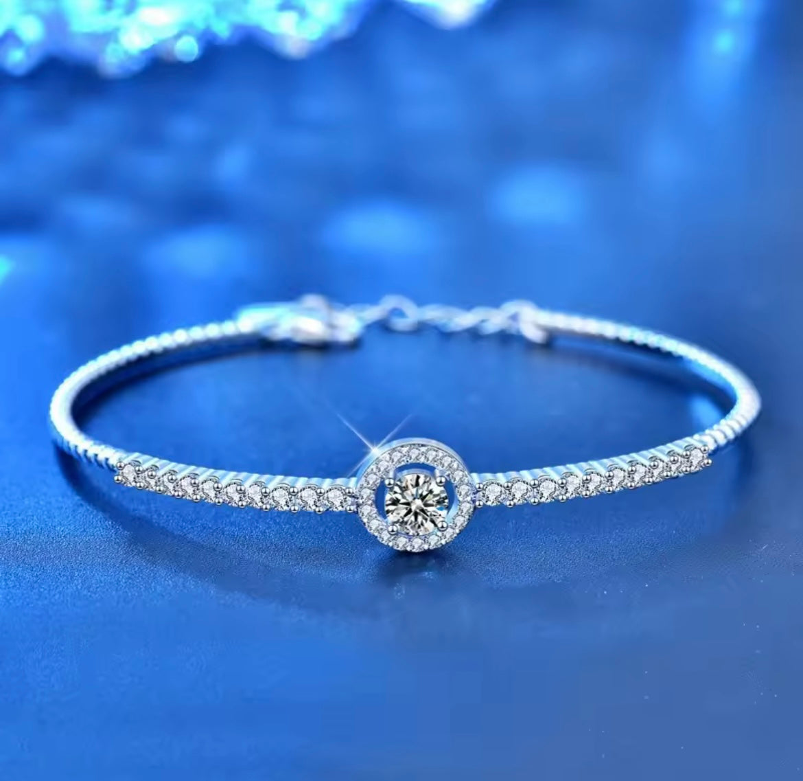 925 Sterling Silver Moissanite Round Bracelet