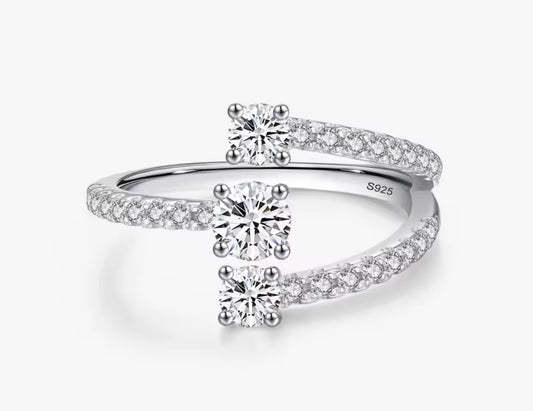 925 Sterling silver three round-cut cubic zirconia ring