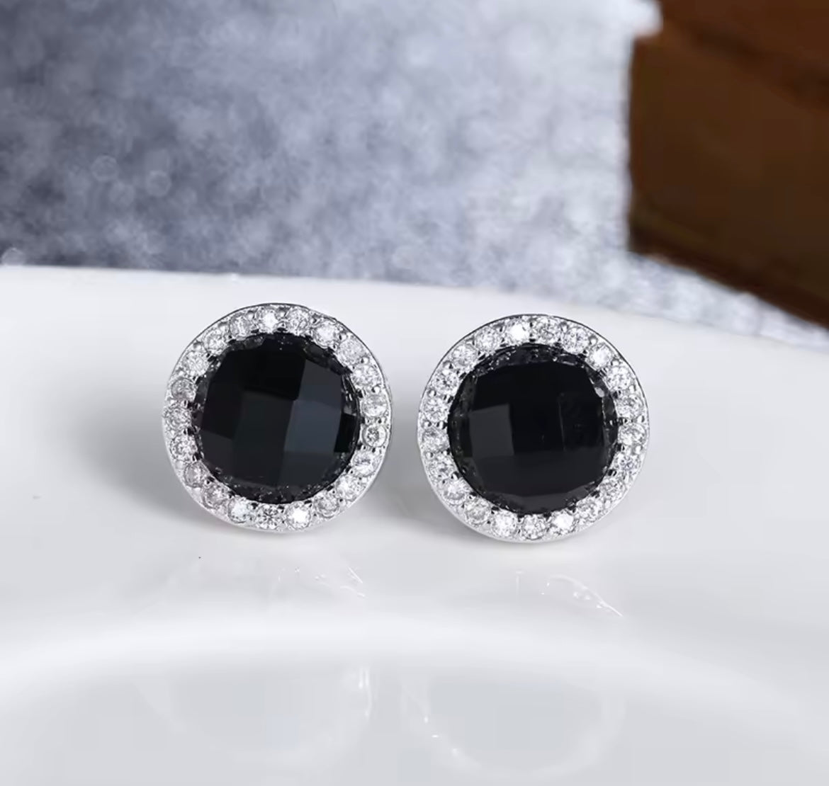 925 Sterling silver Black crystal stud earrings