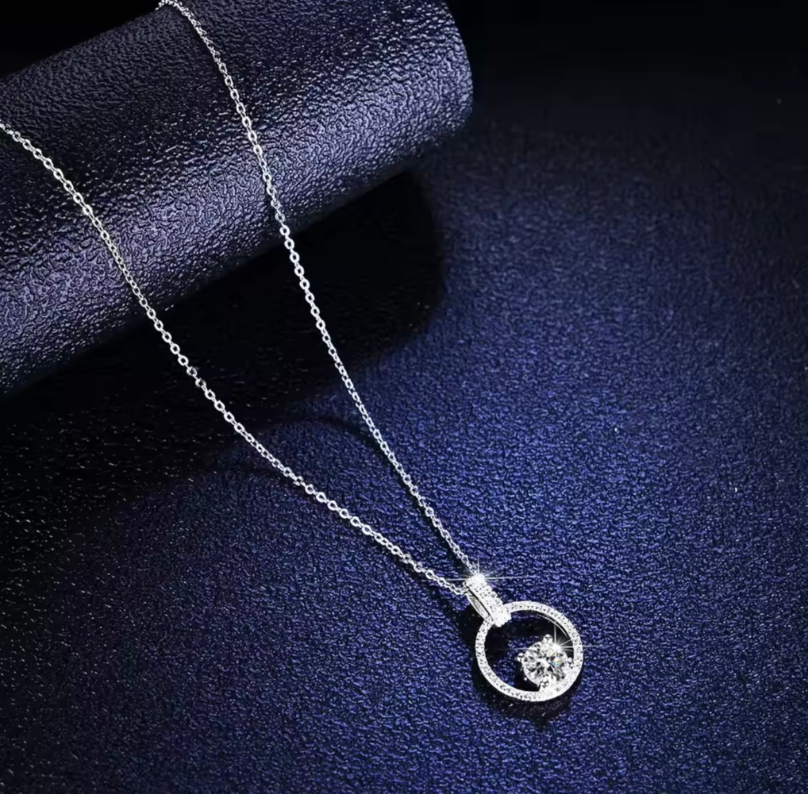925 Sterling Silver Moissanite Round Necklace