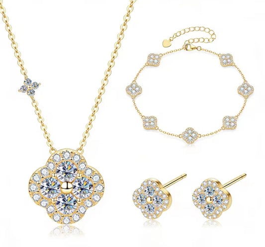 Moissanite Four Leaf Clover Jewellery Set