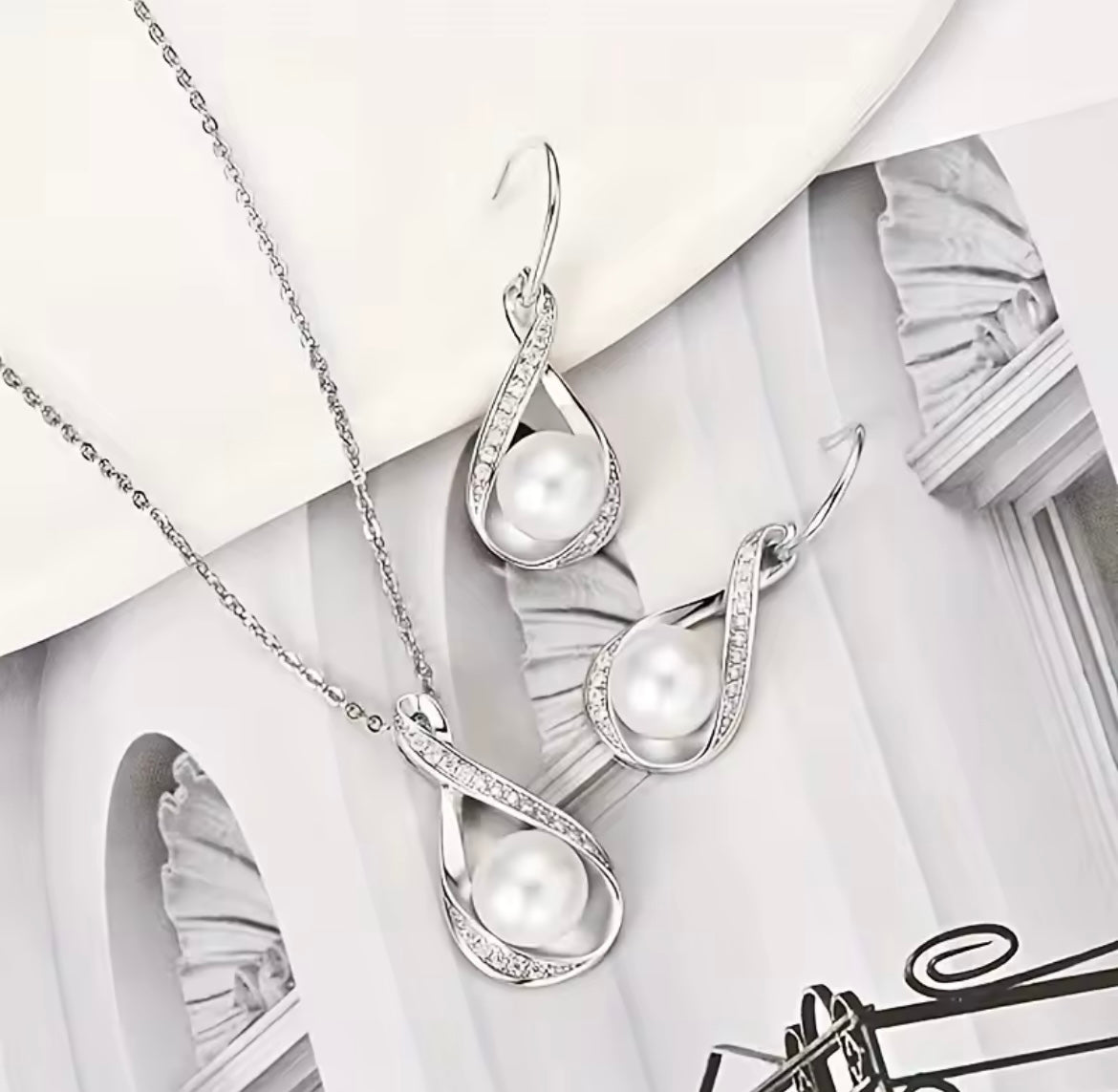 925 Sterling Silver Moissanite Natural Freshwater Pearl Pendant Necklace & Earrings Set