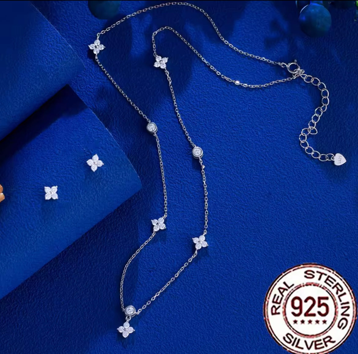 925 Sterling silver Four Leaf Flower Necklace Earrings Set