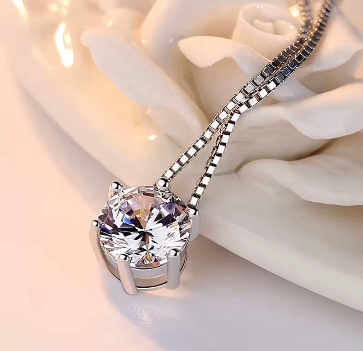 925 Sterling silver round crystal necklace