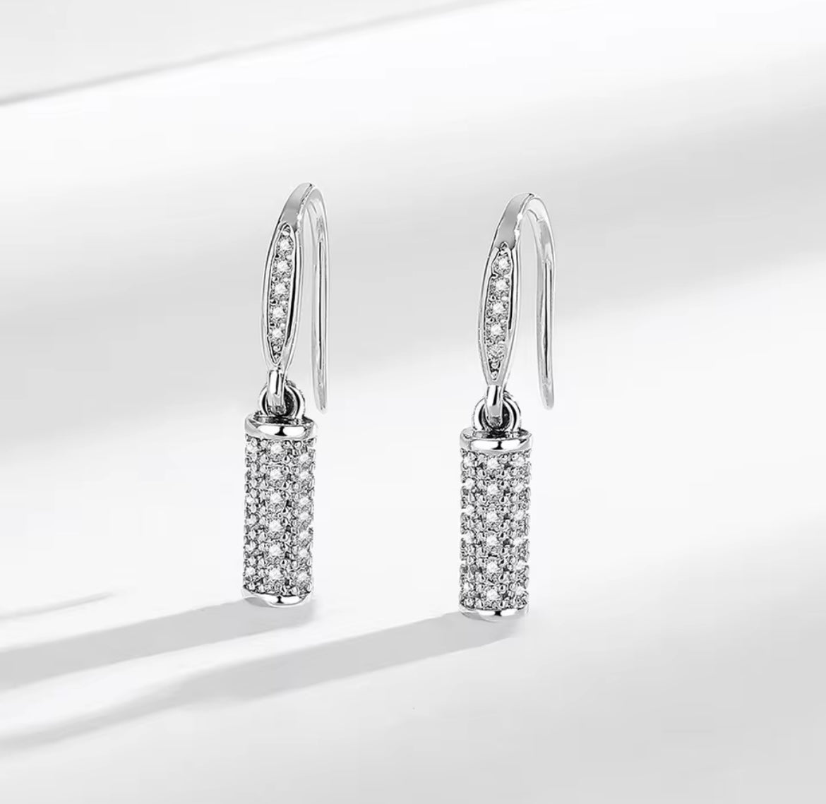 925 Sterling Silver Cylindrical Necklace And Earrings Set