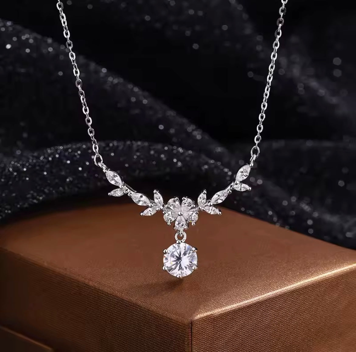 925 Sterling Silver Luxury Moissanite Necklace