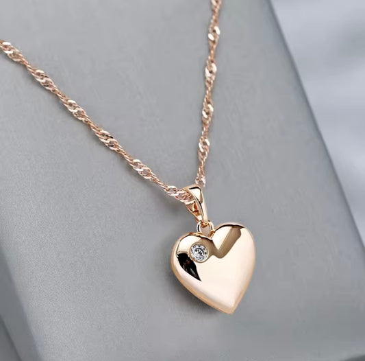 Rose gold heart necklace