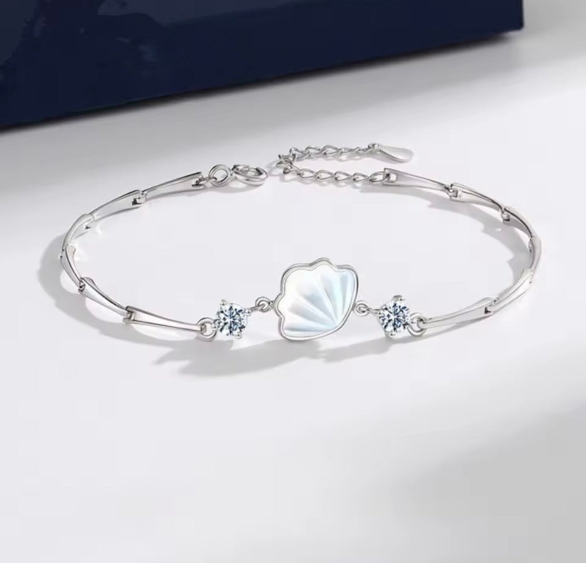925 Sterling silver shell bracelet
