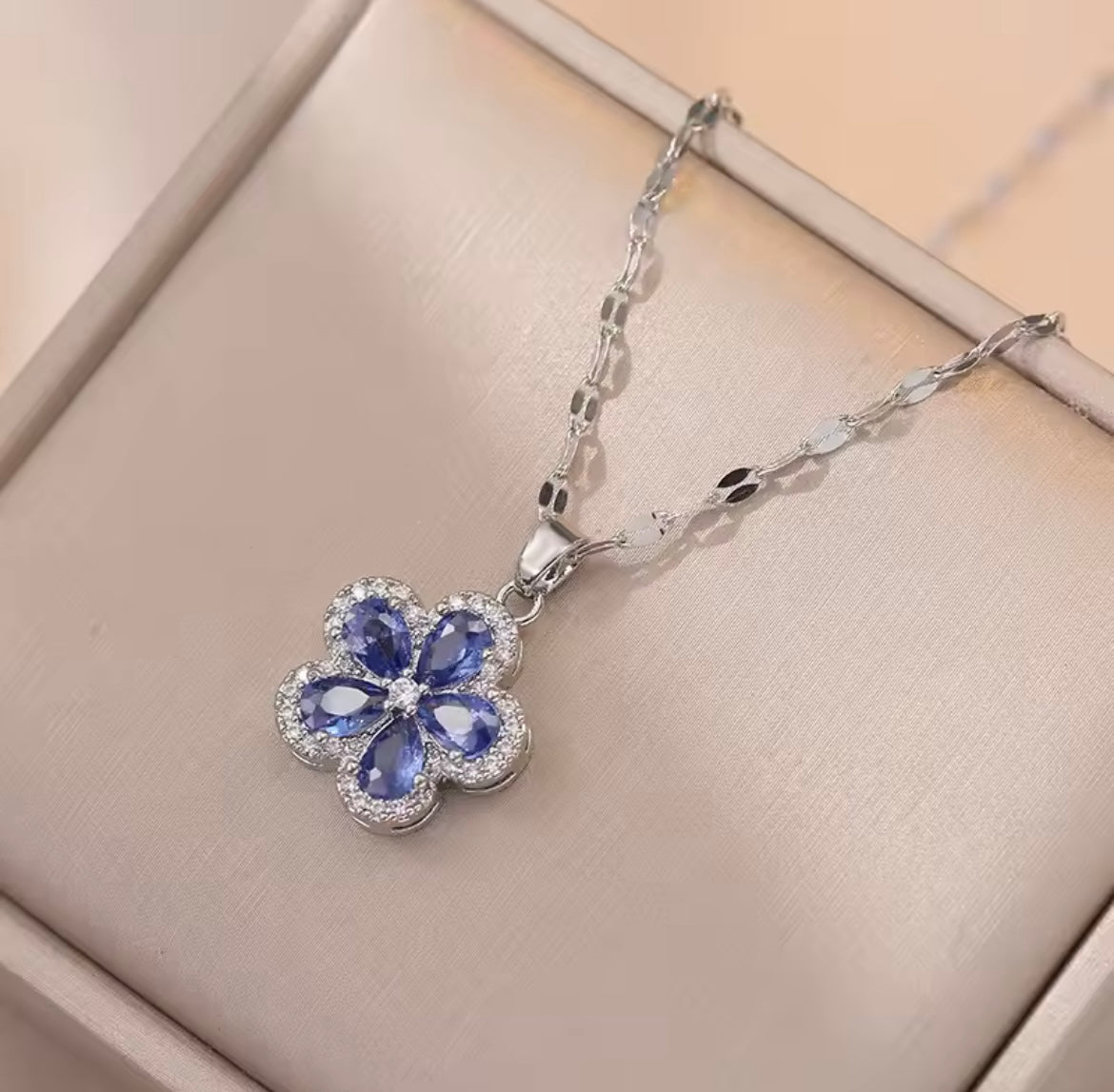 925 Sterling silver blue crystal flower set