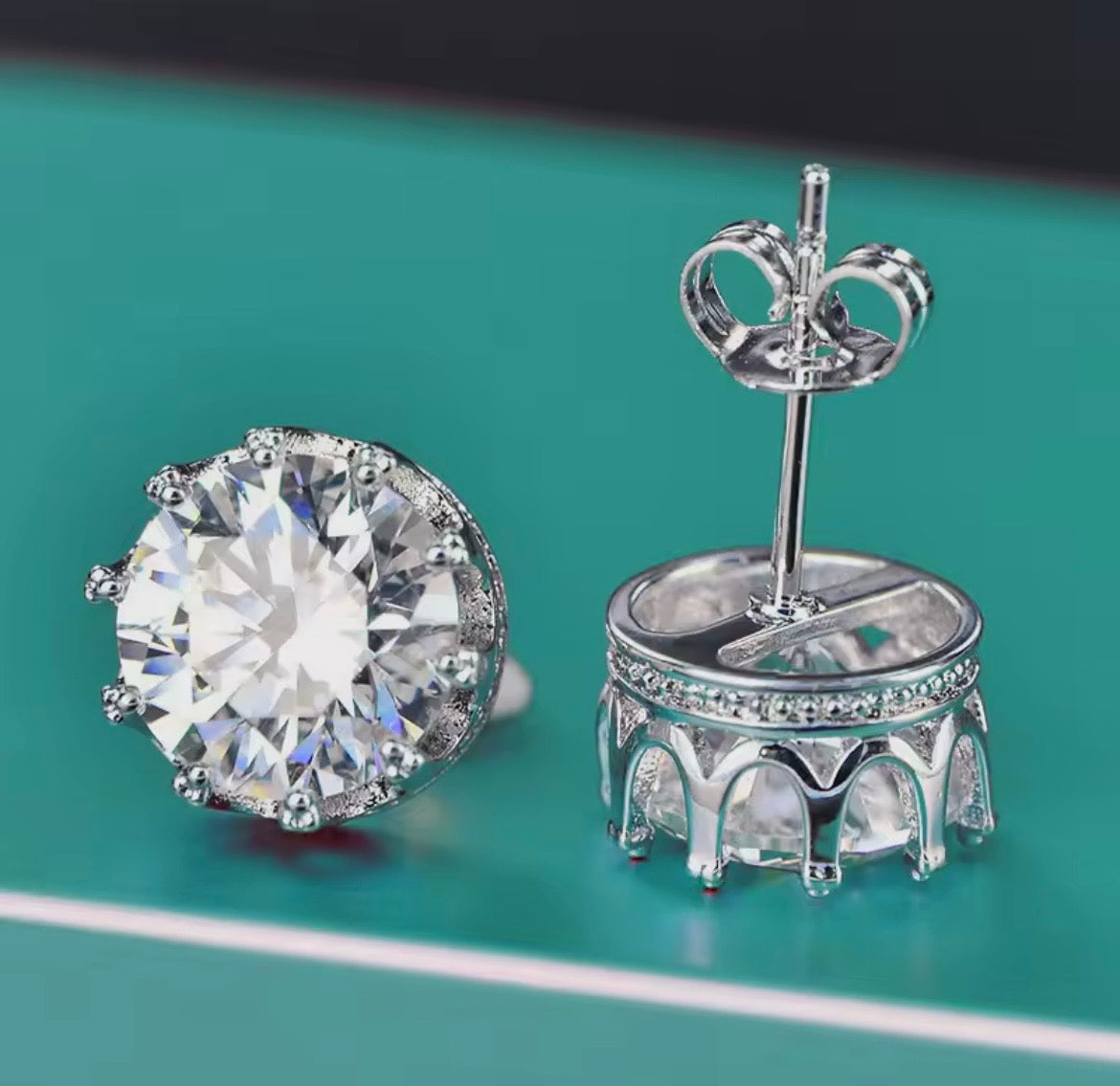 925 Sterling silver cubic zirconia crown stud earrings