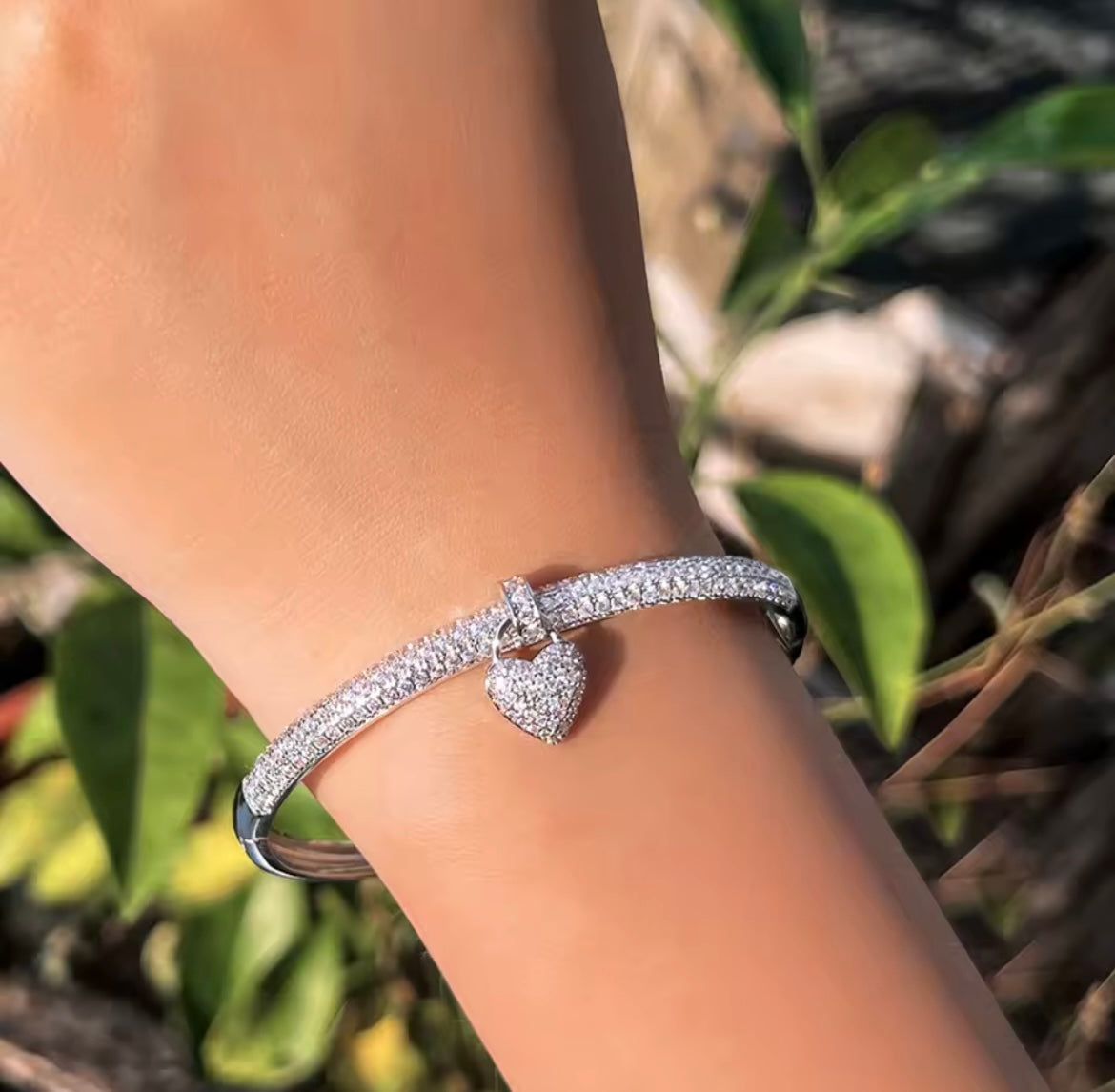 Stainless Steel Zirconia Heart Bangle