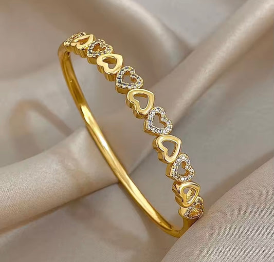 Stainless steel Zircon heart bangle