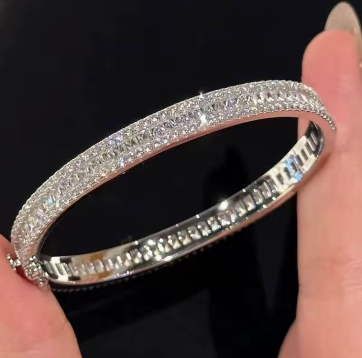 925 Sterling Silver Luxury Crystal Bangle