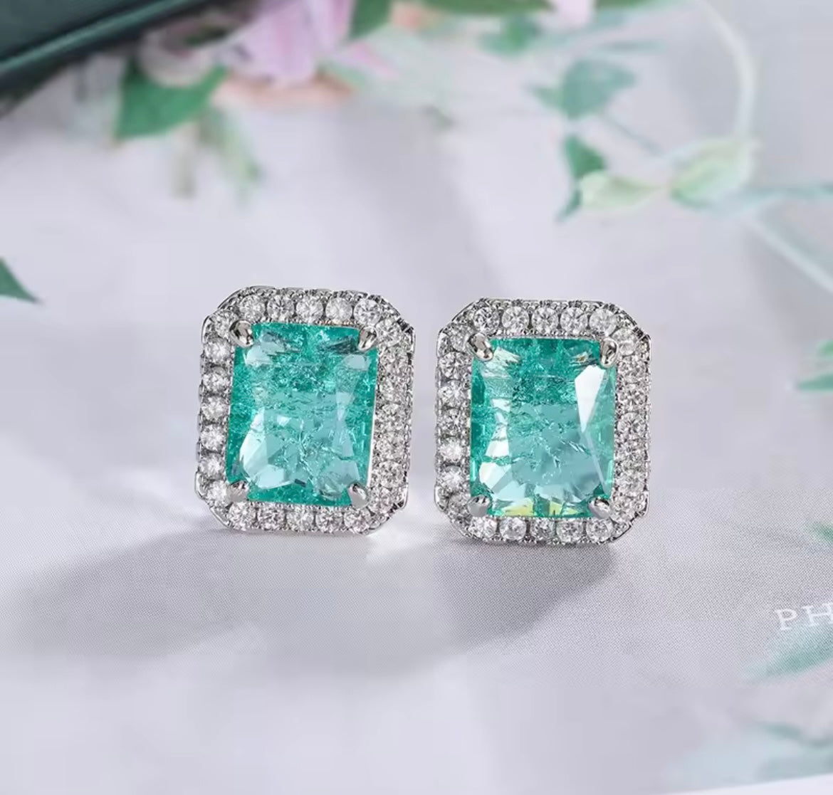 925 Sterling silver green earrings