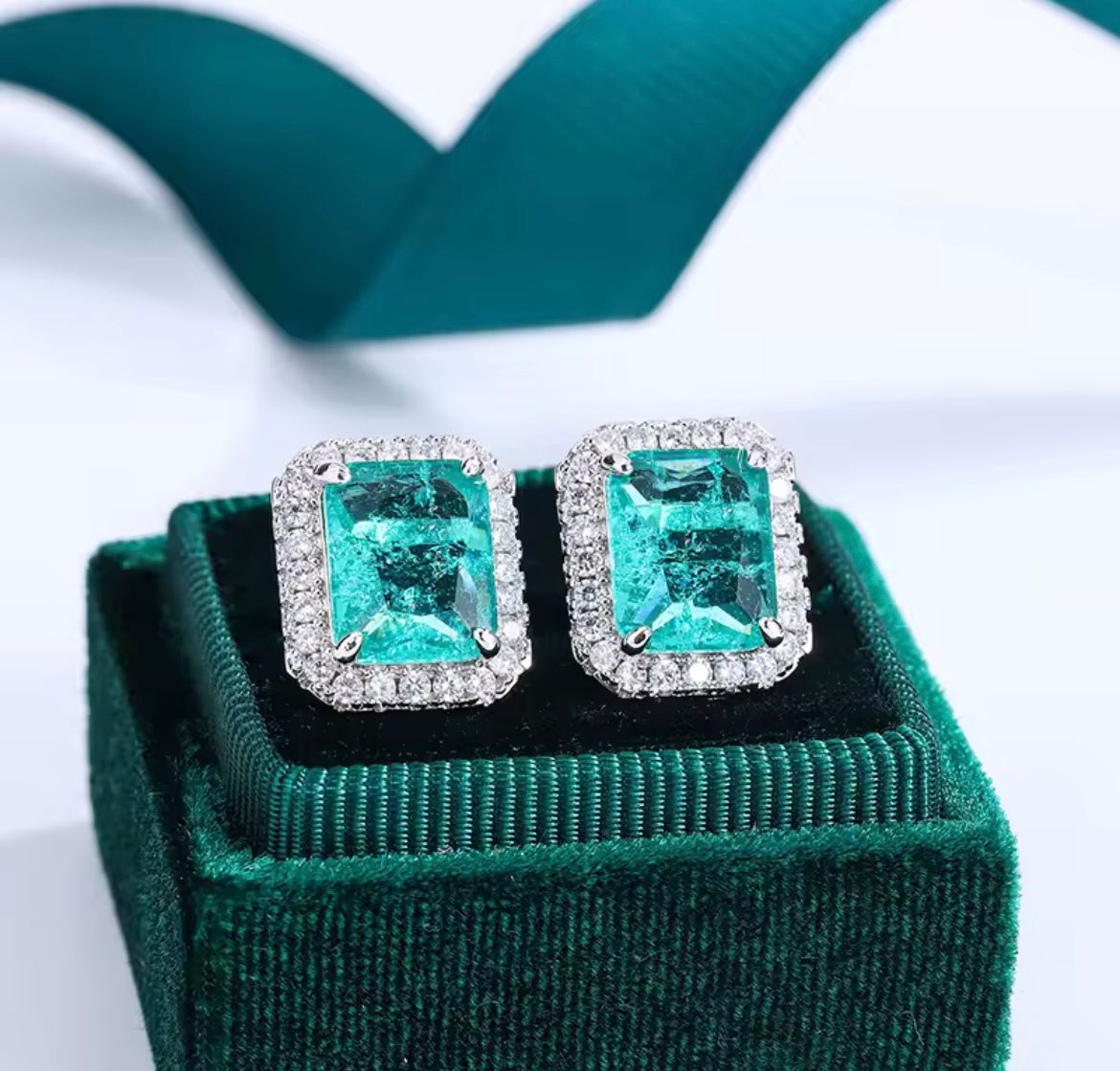 925 Sterling silver green earrings