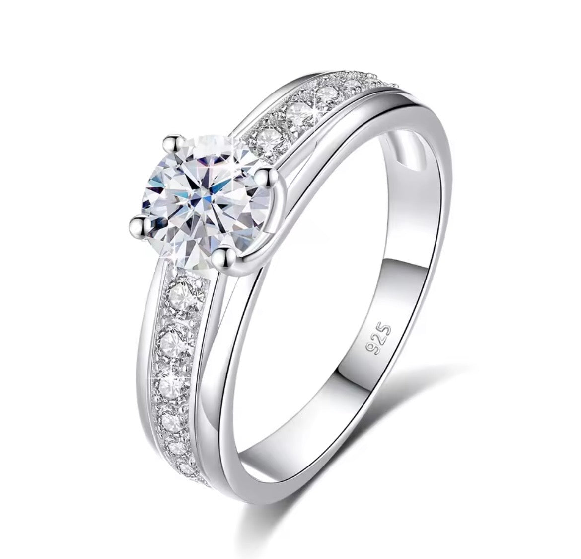 Luxury 1 Carat Moissanite Ring – 925 Sterling Silver