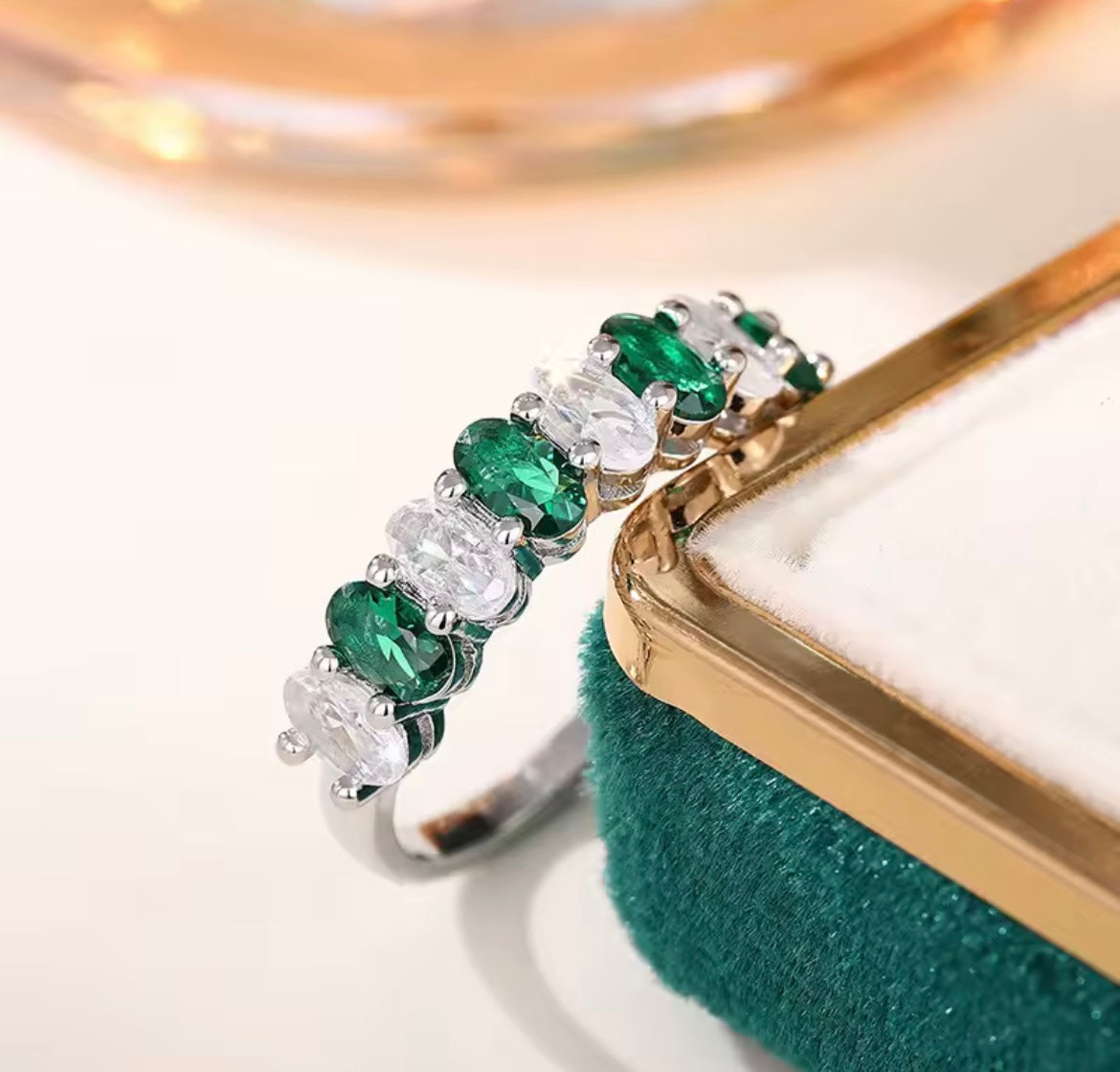 925 Sterling silver Oval Emerald Ring