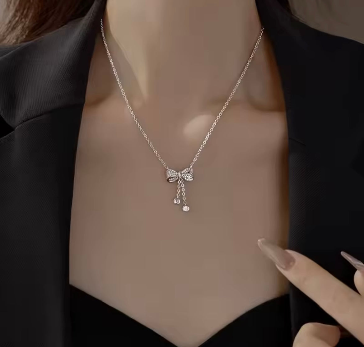 925 Sterling Silver Bowknot Moissanite Necklace