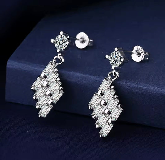 925 Sterling Silver Rhombus Sparkling Earrings