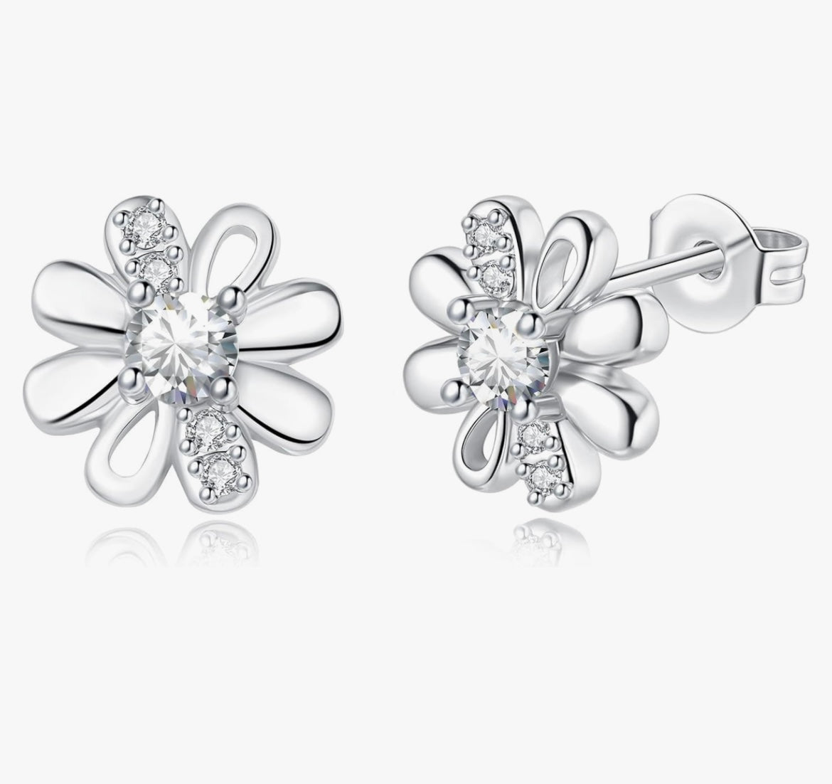 925 Sterling silver daisy stud earrings