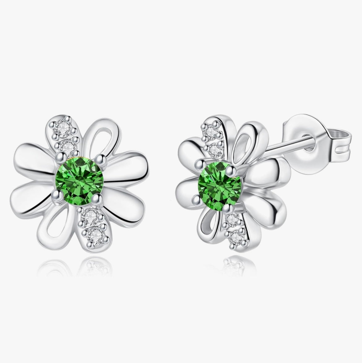 925 Sterling silver daisy stud earrings