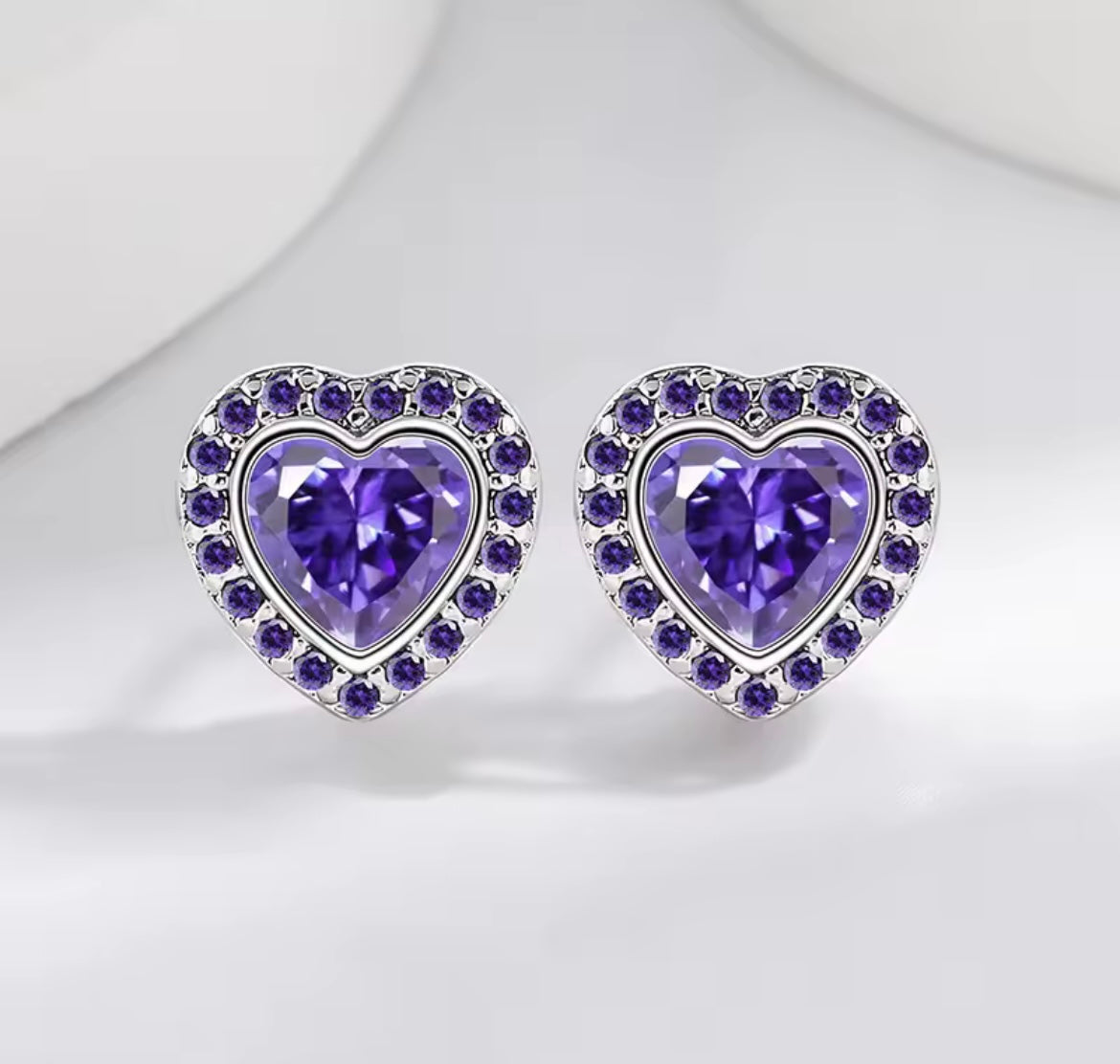 925 Sterling silver heart stud earrings