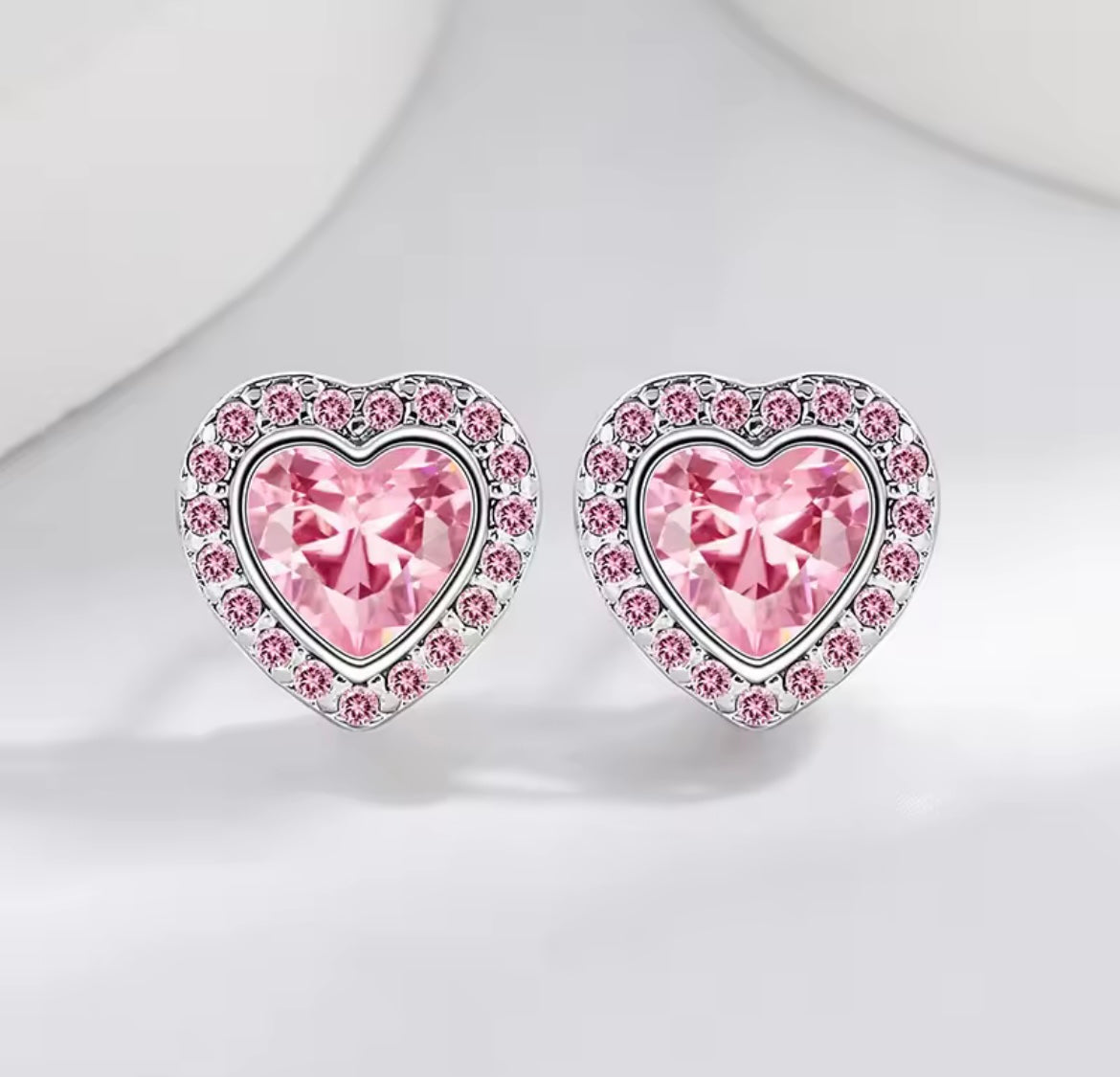 925 Sterling silver heart stud earrings