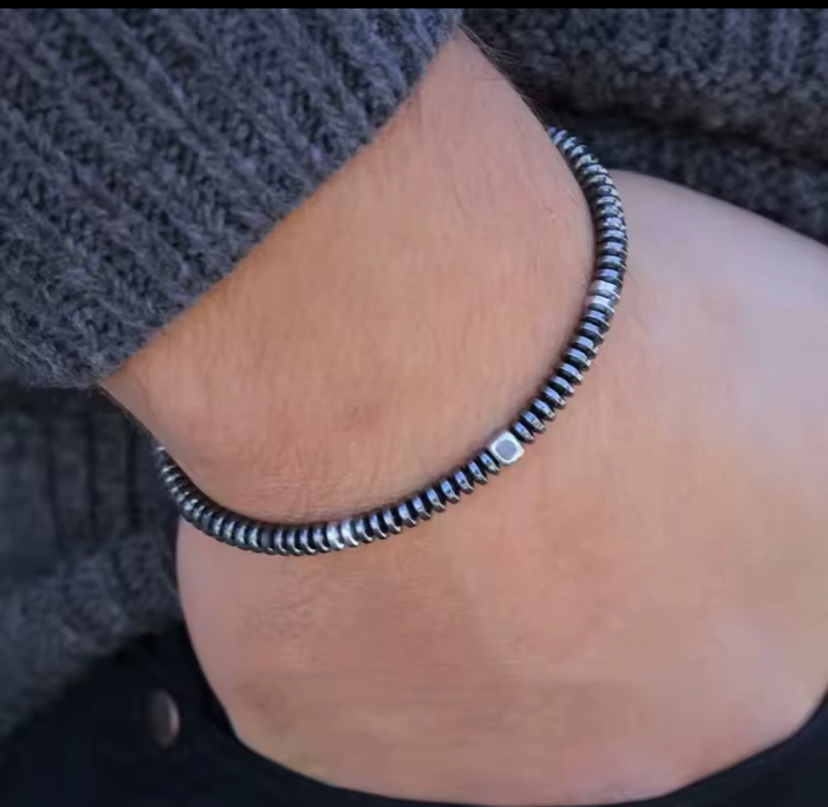 Men’s beaded Hematite stone bracelet
