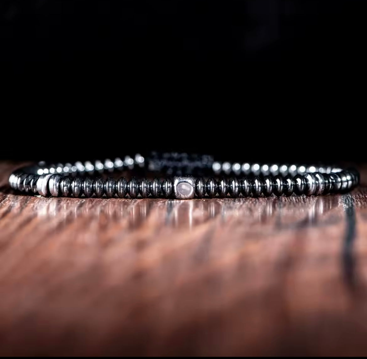 Men’s beaded Hematite stone bracelet