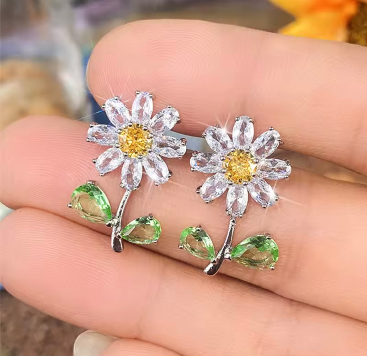 925 Sterling Silver Daisy Stud Earrings