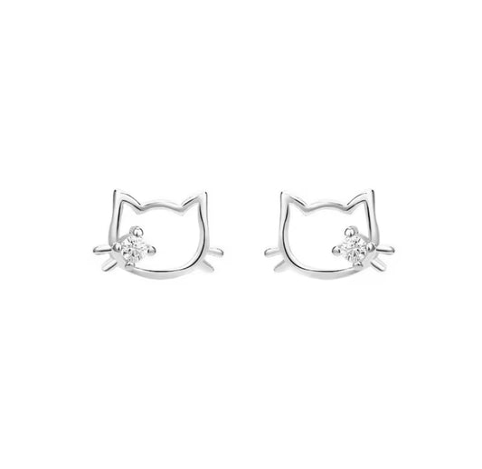 925 Sterling silver hello kitty stud earrings